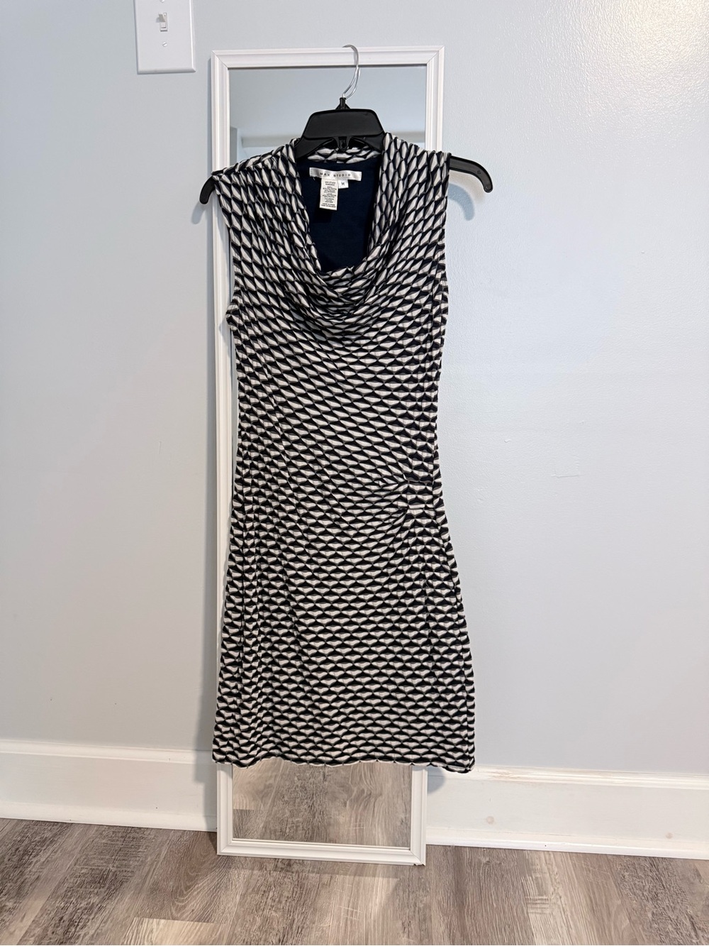 Max Studio Black & White Cowl-Neck Geometric Midi Dress
